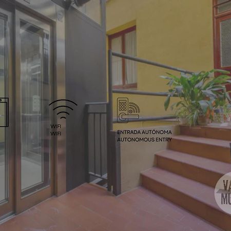 Petite E Chic Loft Para 3 En El Corazon De Madrid Exteriör bild